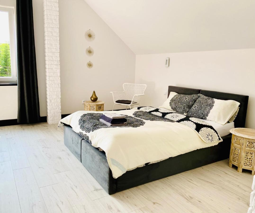 Villa Orient Ilawa Bagian luar foto